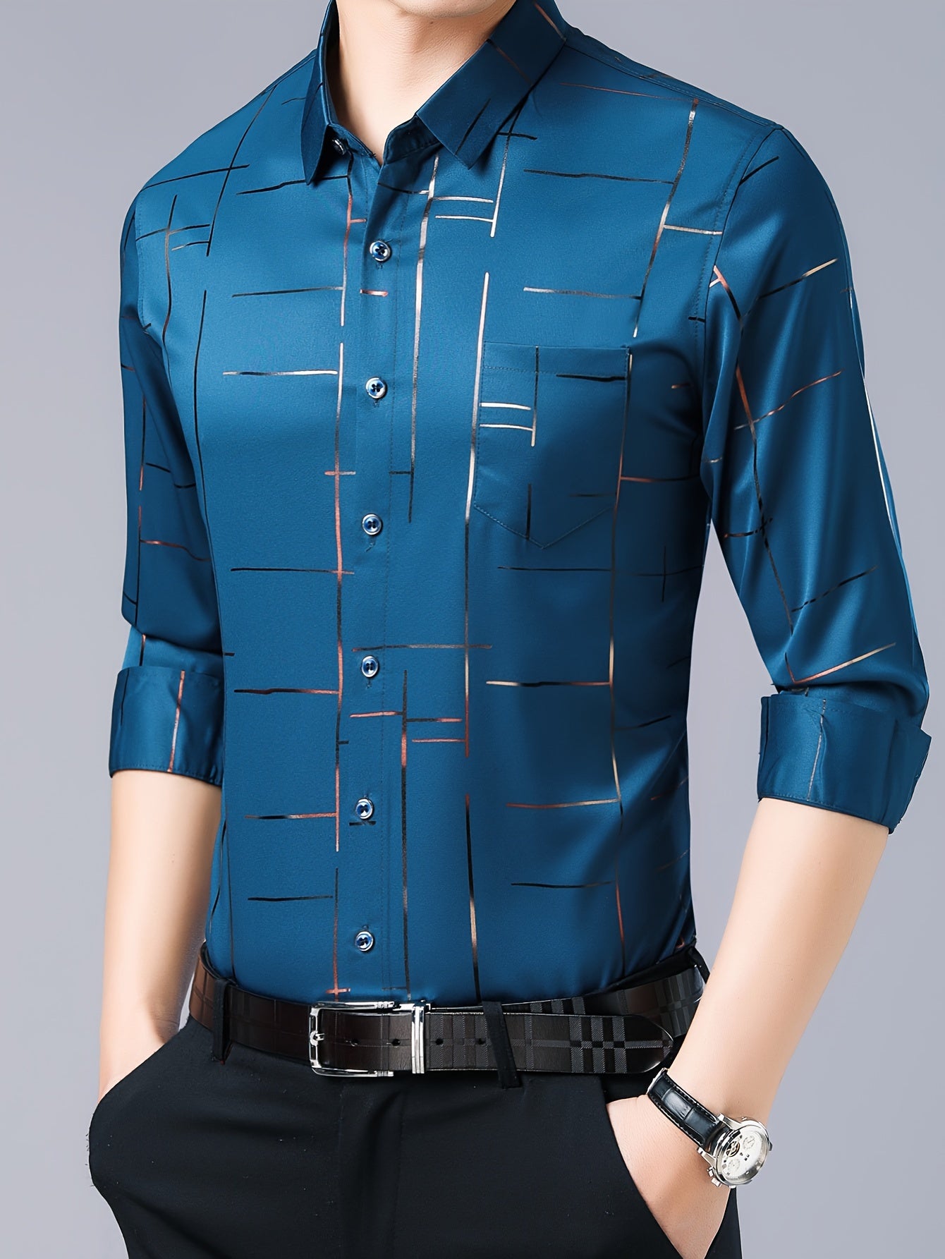 Elegant Men's Maroon Striped Long Sleeve Dress Shirt - Sophisticated Black & Golden Print, Breathable Polyester, Casual Comfort Fit with Classic Collar and Button-Up Front for Casual Attire