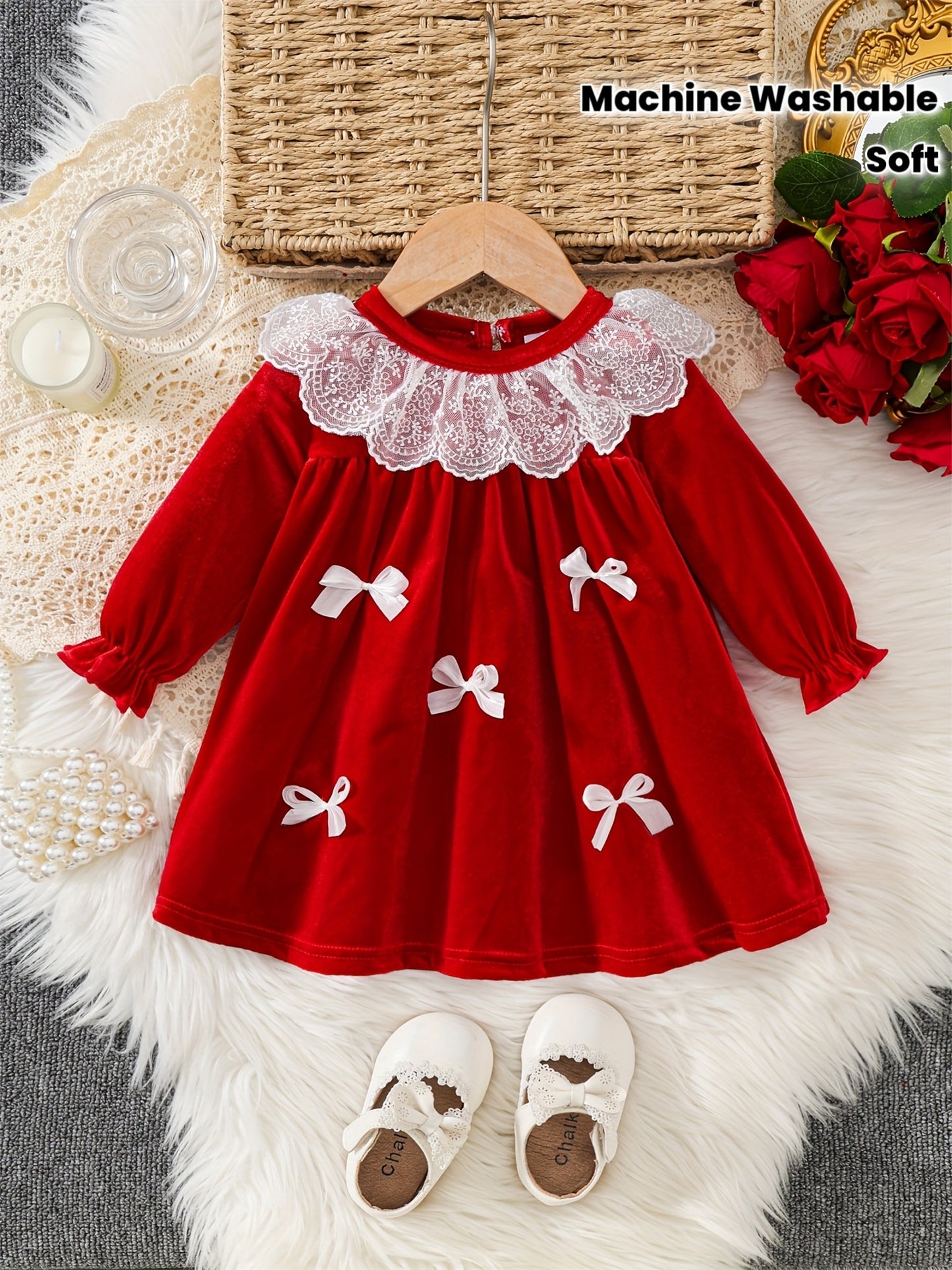 1 հատ կարմիր ժանյակավոր զգեստ՝ ծալքավոր օձիքով և ժապավենով մեջքով, երկար թևքերով ձմեռային երեկույթի զգեստ՝ Սուրբ Ծննդյան, Նոր տարվա, հարսանիքների համար, մեղմ, տաք հագուստ (կարճ բացվածքով, լվացքի մեքենայով լվացվող հագուստ)