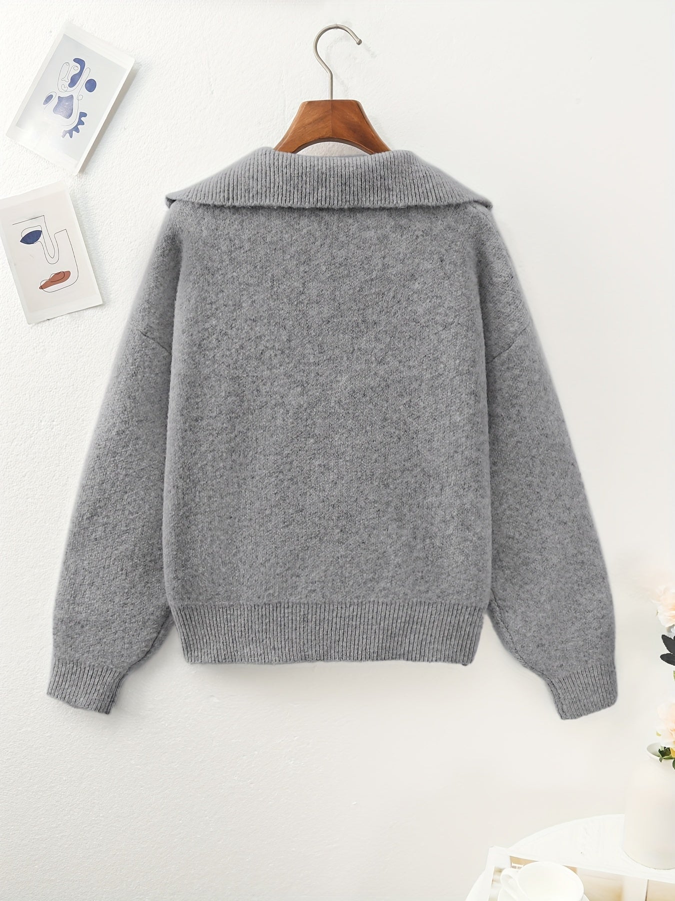 Vintage V-Neck Pullover Sweater for Women - Soft Fall Knit