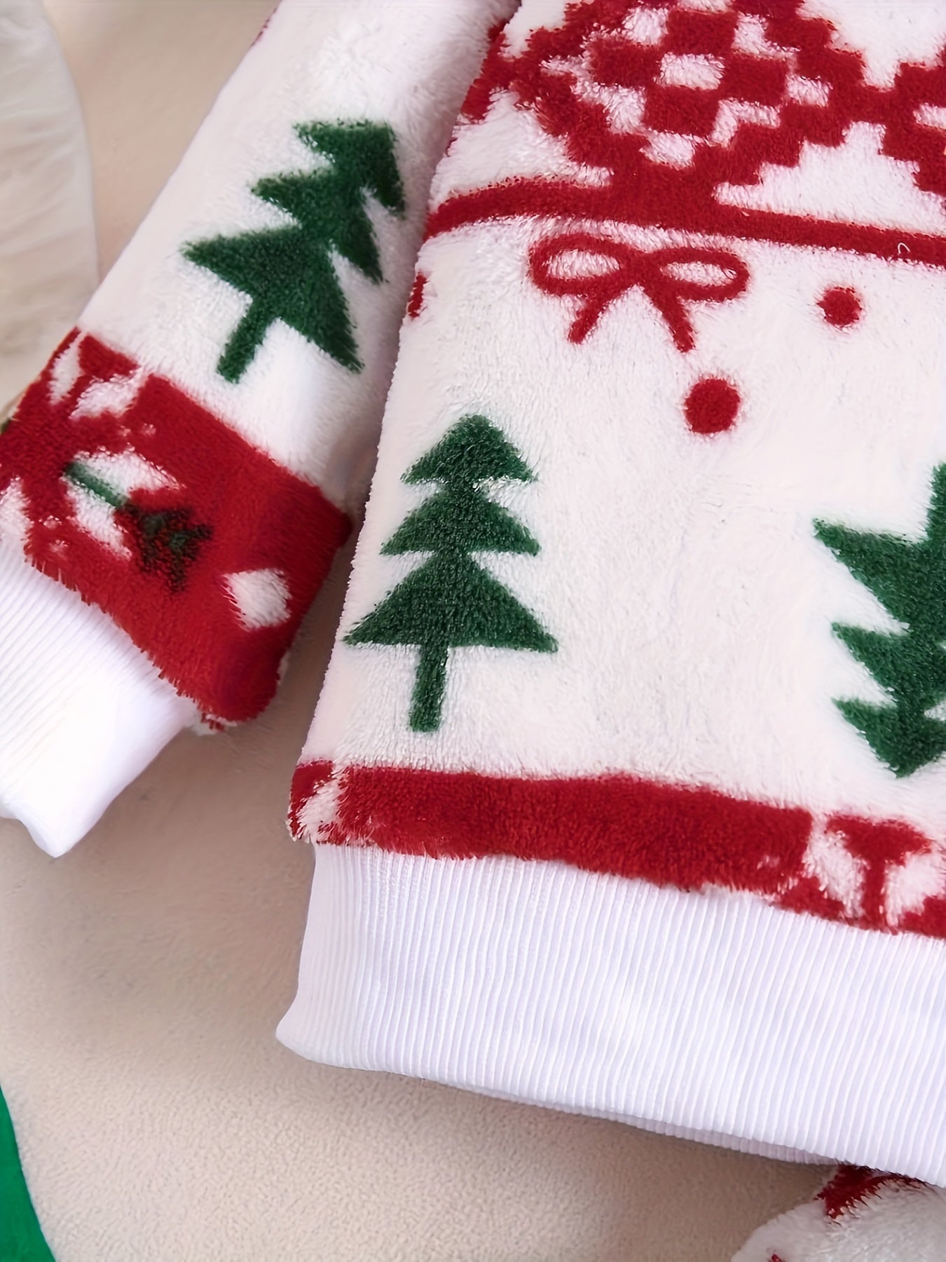 Մանկական Սուրբ Ծննդյան նորաձև աշնանային և ձմեռային ֆլանելային կոստյում՝ մանկական տաք նոր երկու մասից բաղկացած հավաքածու