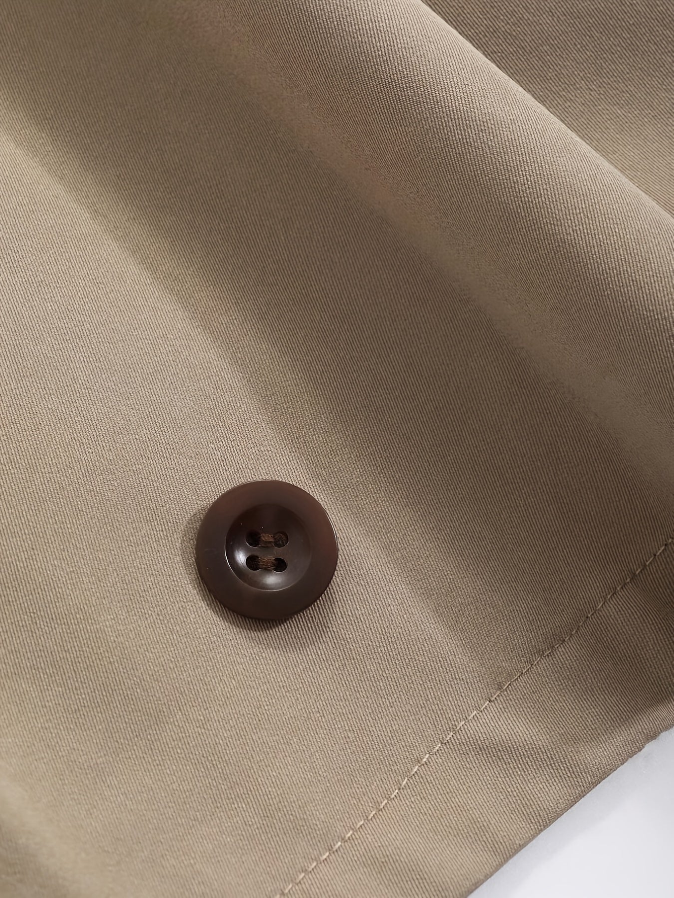 Կանացի գարուն/աշուն միագույն, պարզ, ազատ, առօրյա, կարճ, երկար թևքերով տրենչ-բաճկոն