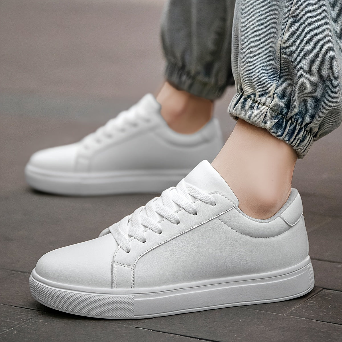 Unisex Low-Top Skate Sneakers for Men & Women Plus Size