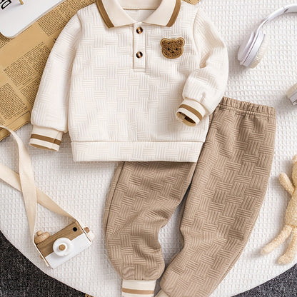 2 հատ տղաների համար նախատեսված աշուն/ձմեռ նորաձև, կողավոր, պատչվորք, սիրուն արջուկ-պանդա օձիքով, ժակարդե միագույն սվիտեր և միագույն ժակարդե տաբատ, ամենօրյա, նորաձև հավաքածու, իդեալական է բացօթյա օգտագործման համար