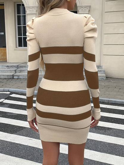 Էլեգանտ ձմեռային կարճ զգեստ Poinçon d'Asymétrie-ով, ասիմետրիկ շերտավոր թևքերով - բարձր վզնոցով H-գծի կերպարը գրկող զգեստ, մինչև ծնկները երկարությամբ կարճ տաբատ՝ աշնանային/ձմեռային երեկույթների, հարսանիքների և հատուկ առիթների համար (ոչ)