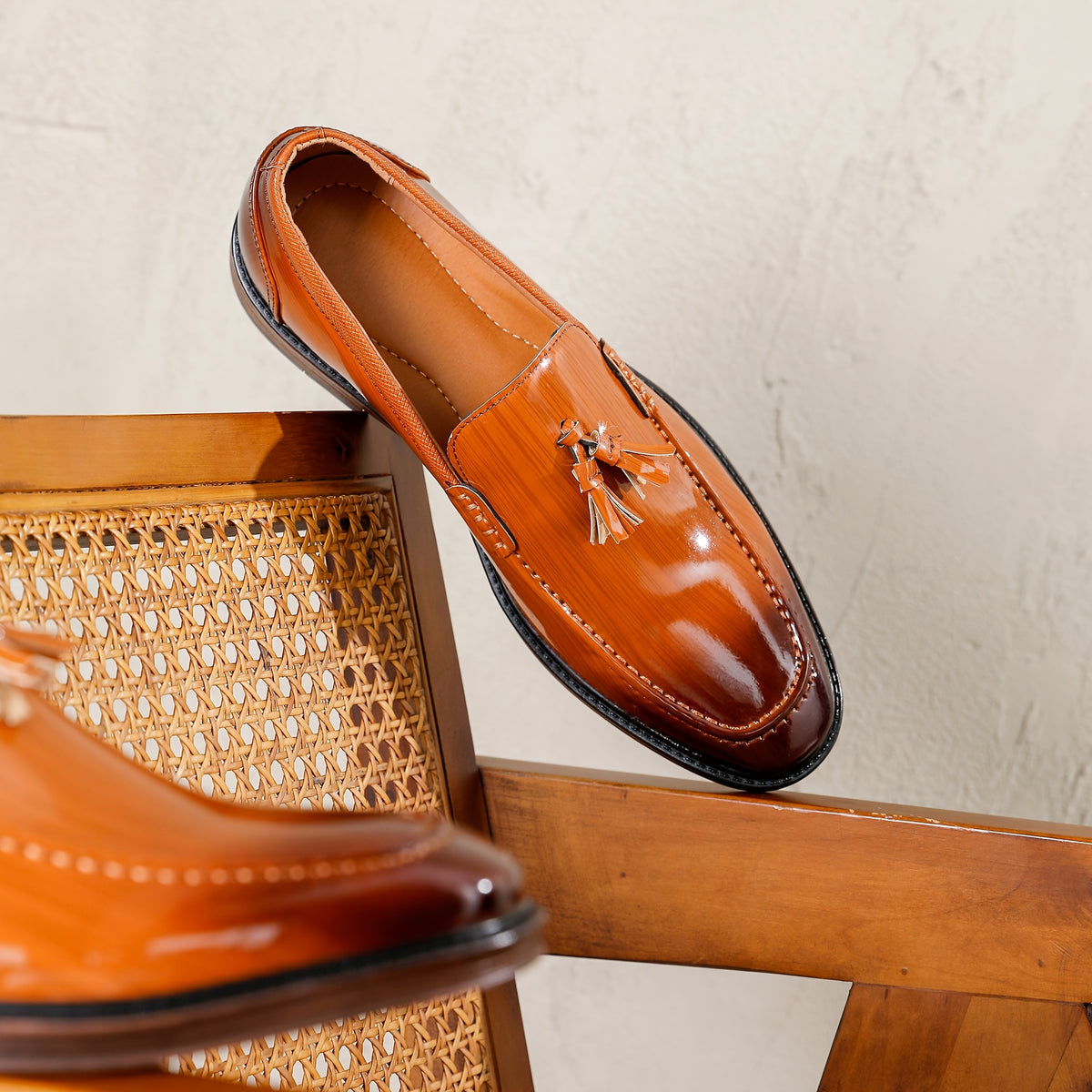 Men's Tassel Slip-On Loafers Pointed Toe Casual Dress Shoes