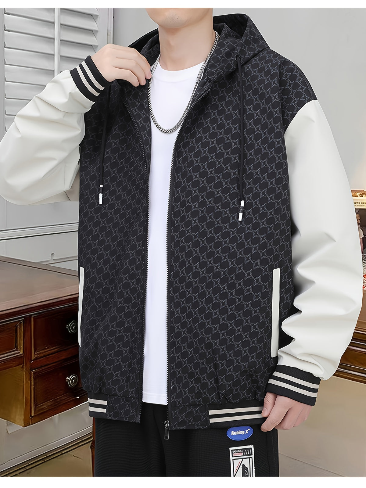 Men's Casual Hooded Windproof Jacket for Spring and Fall