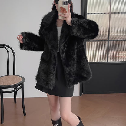 2025 New Autumn/Winter Women's Short Faux Fur Coat with Lapel, Fuzzy Short Outerwear, Casual Fashion Thickened Faux Fur Overcoat