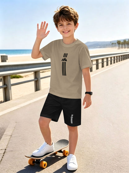 Boys' Casual Short Sleeve & Shorts Set with Geometric Print