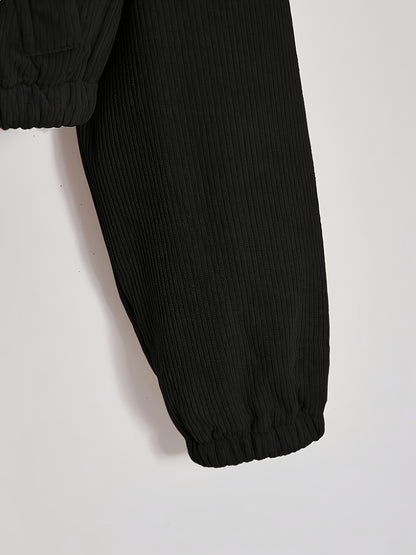 Կանացի սև գլխարկով բաճկոն՝ բրդյա աստառով - Ձմեռային վերարկու՝ ամբողջական կայծակաճարմանդով, առջևի ամբողջական կայծակաճարմանդով փակվող, կայծակաճարմանդով գրպաններ, լվացքի մեքենայով լվացվող արտաքին պատյան