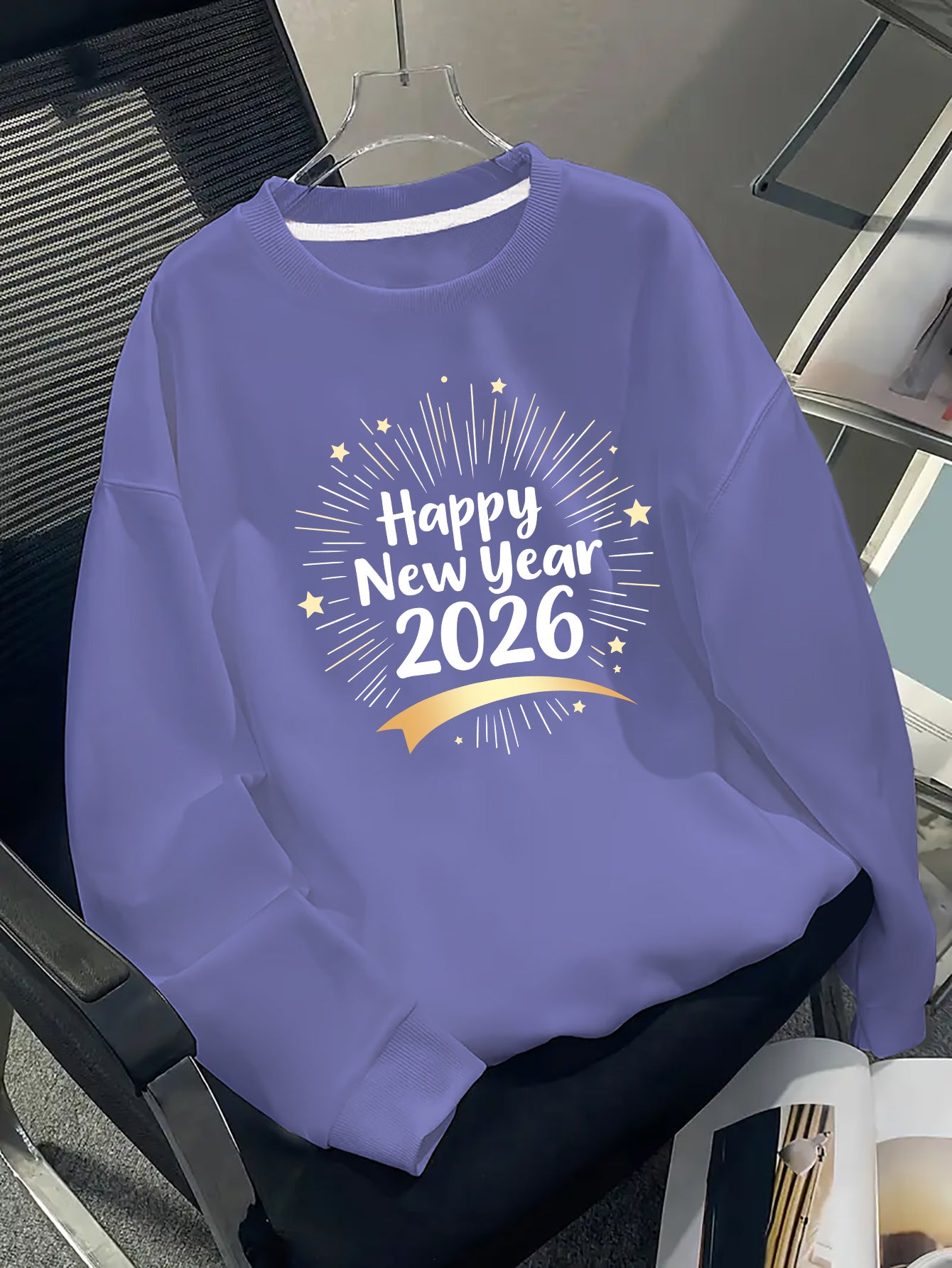 Men's Happy New Year 2026 Print Round Neck Sweater - Casual Long Sleeve Pullover with Chinese/English Lettering, Machine Washable Winter Sweaters for Parties, Daily Wear & New Year Gifts (Happy 2026 Design)