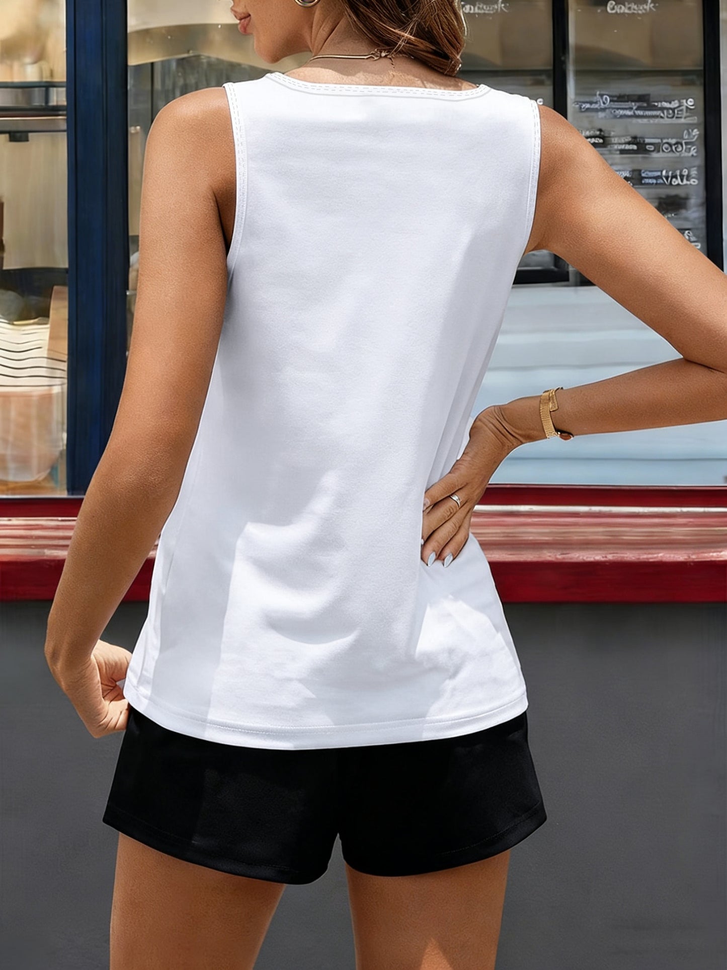 Women’s Geometric Round Neck Tank Top and Shorts Set