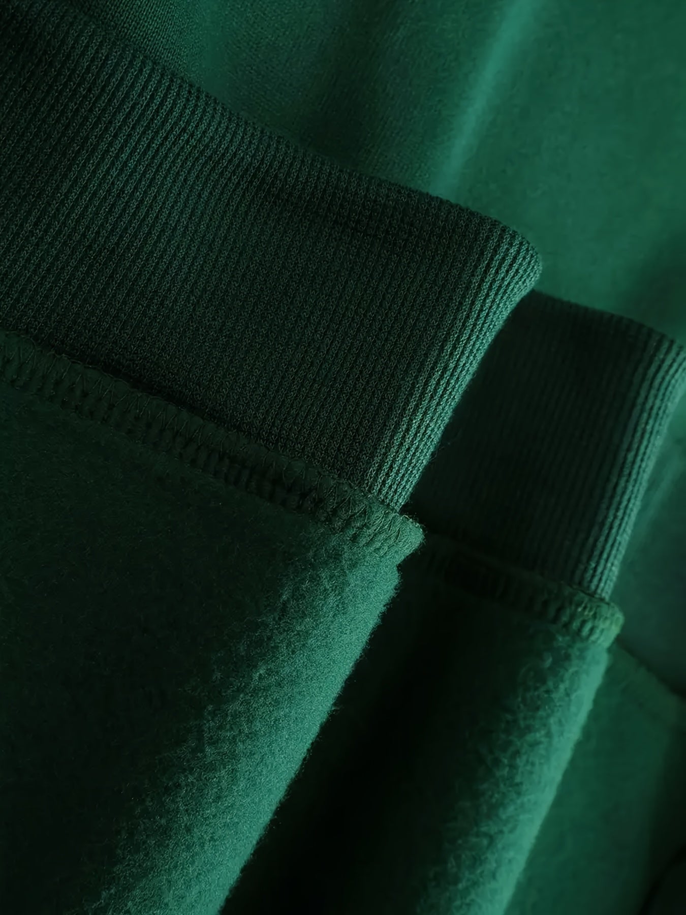 Men's Christmas Hooded Sweatshirt with Rudolph & Santa Print - Thickened Winter Pullover Hoodie, Warm Long Sleeve Casual Sweater for Skiing, Parties, Team Events - Machine Washable (Couple Matching, Unisex Style)