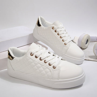 Women’s Low-Top Black Diamond Pattern Casual Sneakers