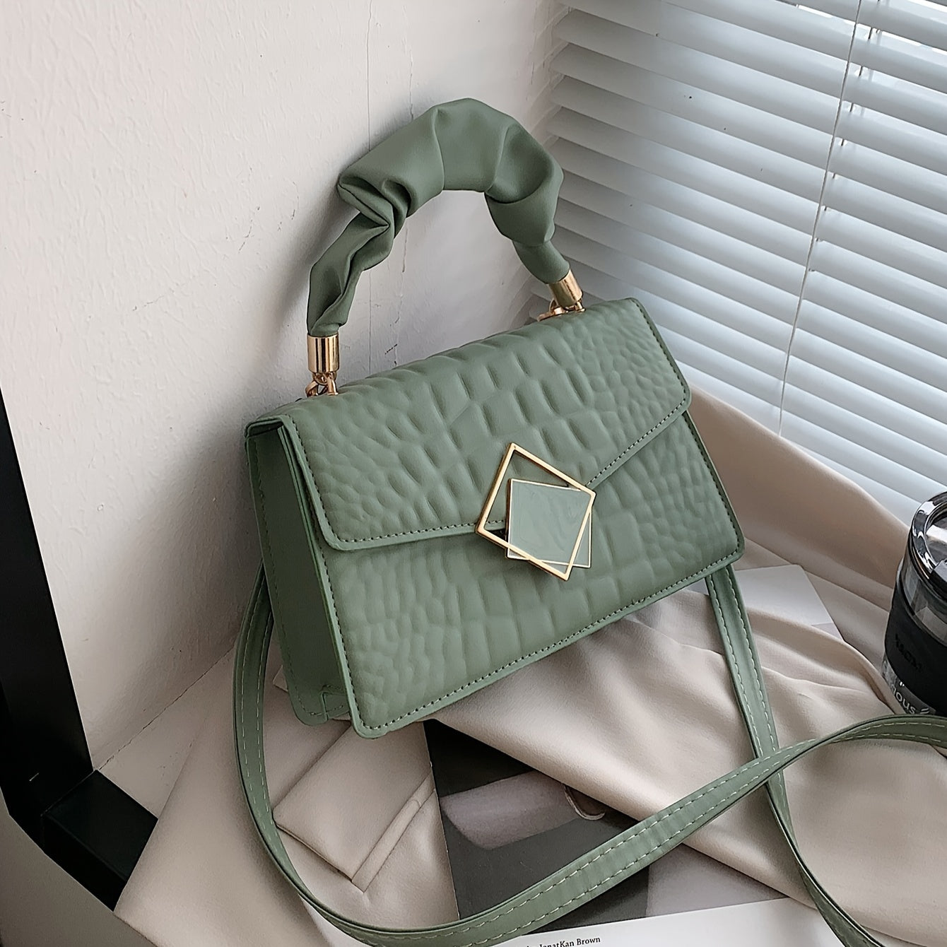 Նորաձև կոկորդիլոսի նախշերով ուսի պայուսակ, վերևից և ծակոտկեն բռնակով քառակուսի դրամապանակ կանանց համար, միագույն հյուսվածքային պայուսակ