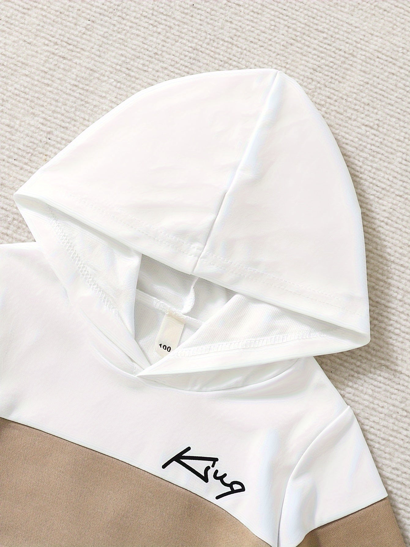 2 հատ տղայի «Թագավորական» նախշերով գլխարկով հանդերձանք, ոճային գունային բլոկներով կարված գլխարկի և տաբատի հավաքածու, մանկական հագուստ աշուն/ձմեռ բացօթյա հագուստի համար, որպես նվեր