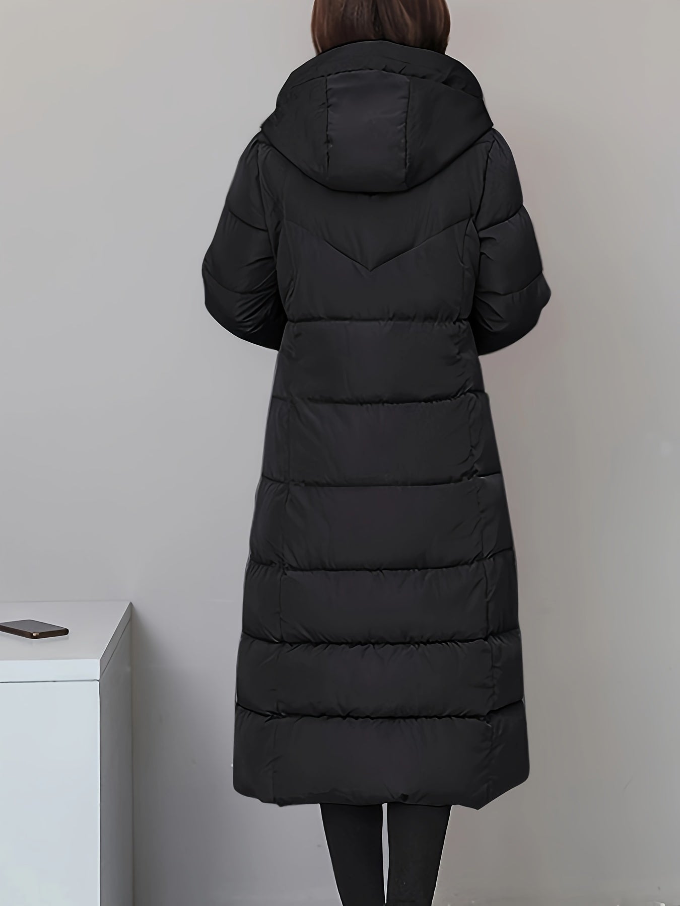Thickened Long Hooded Coat for Women, New Winter Style, Slim Fit Knee-Length Winter Jacket.