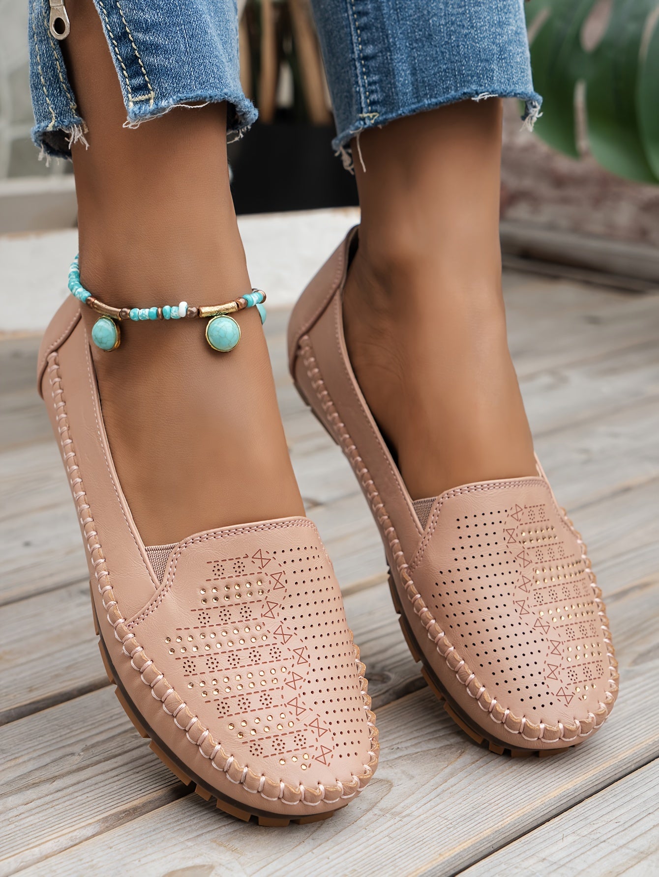 Women's Retro Perforated Flat Shoes, Comfy Breathable Round Toe Slip On Shoes, Casual Outdoor Loafers