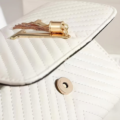 Կորեական ոճի բարձրակարգ հյուսվածքային կանացի պայուսակ, նոր ծոպավոր ռոմբուսային շղթայով փոքր քառակուսի պայուսակ, կանացի ուսապարկ, կրծքավանդակով պայուսակ