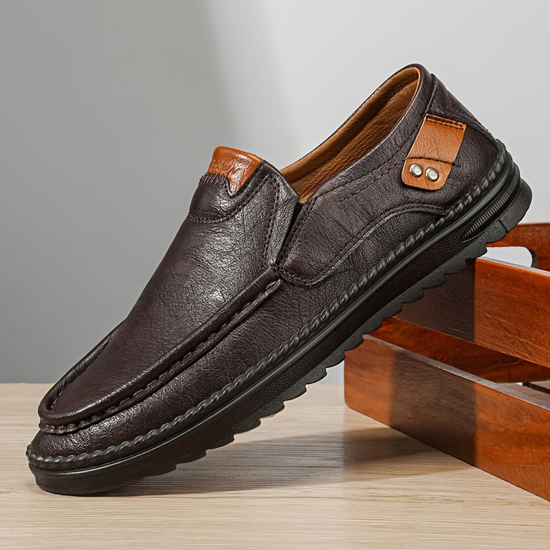 Men's Retro British Slip-On Sneakers - Casual Low-Top Shoes