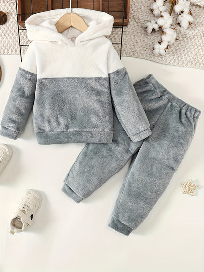 Boys' Cozy Fleece Hoodie & Pants Set - Gray & White Geometric Pattern, Long Sleeve Pullover with Hood, Soft Knit Fabric, Perfect for Fall & Winter, Casual Style, Everyday Comfort, Everyday Comfort Wear | Geometric Pattern Hoo
