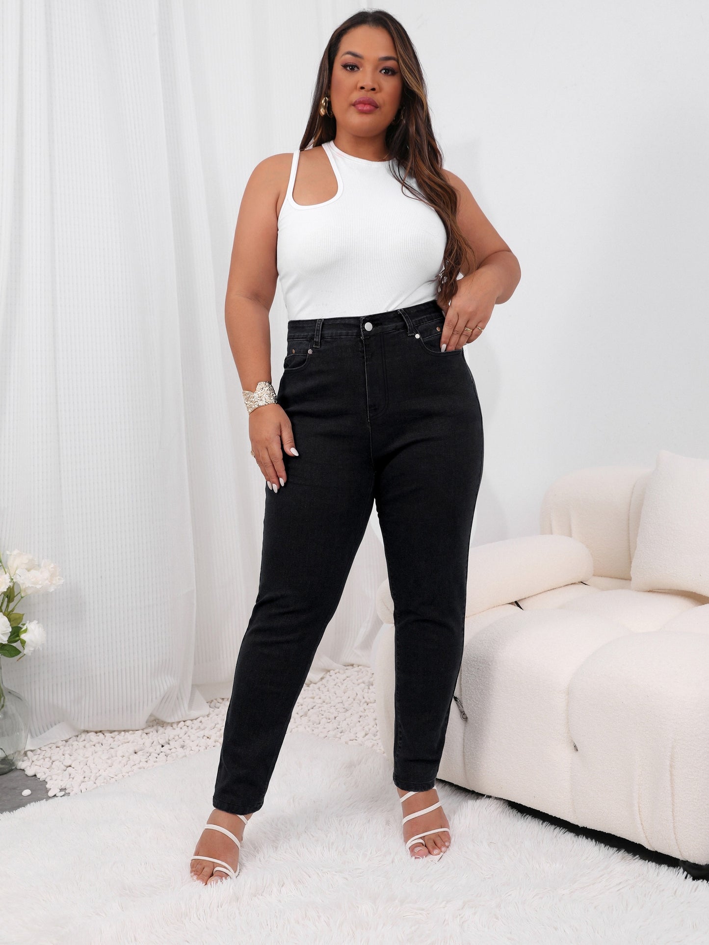 Plus Size Casual Jeans, Women's Plus Solid Button Fly Բարձրաճճի բարձր ձգվող ջինսեր
