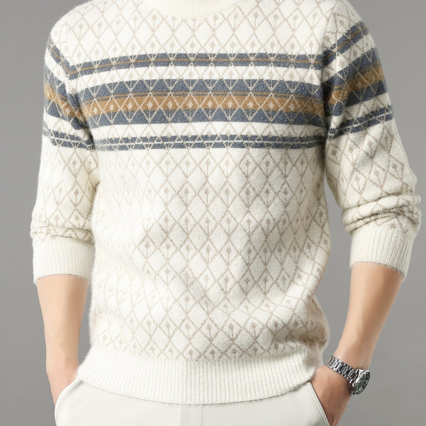 Նոր աշնանային և ձմեռային տղամարդկանց ոճային սվիտեր, բազմակողմանի վերնազգեստի կամ շերտավոր կրելու համար, պատրաստված բարձրորակ հաստ գործվածքից