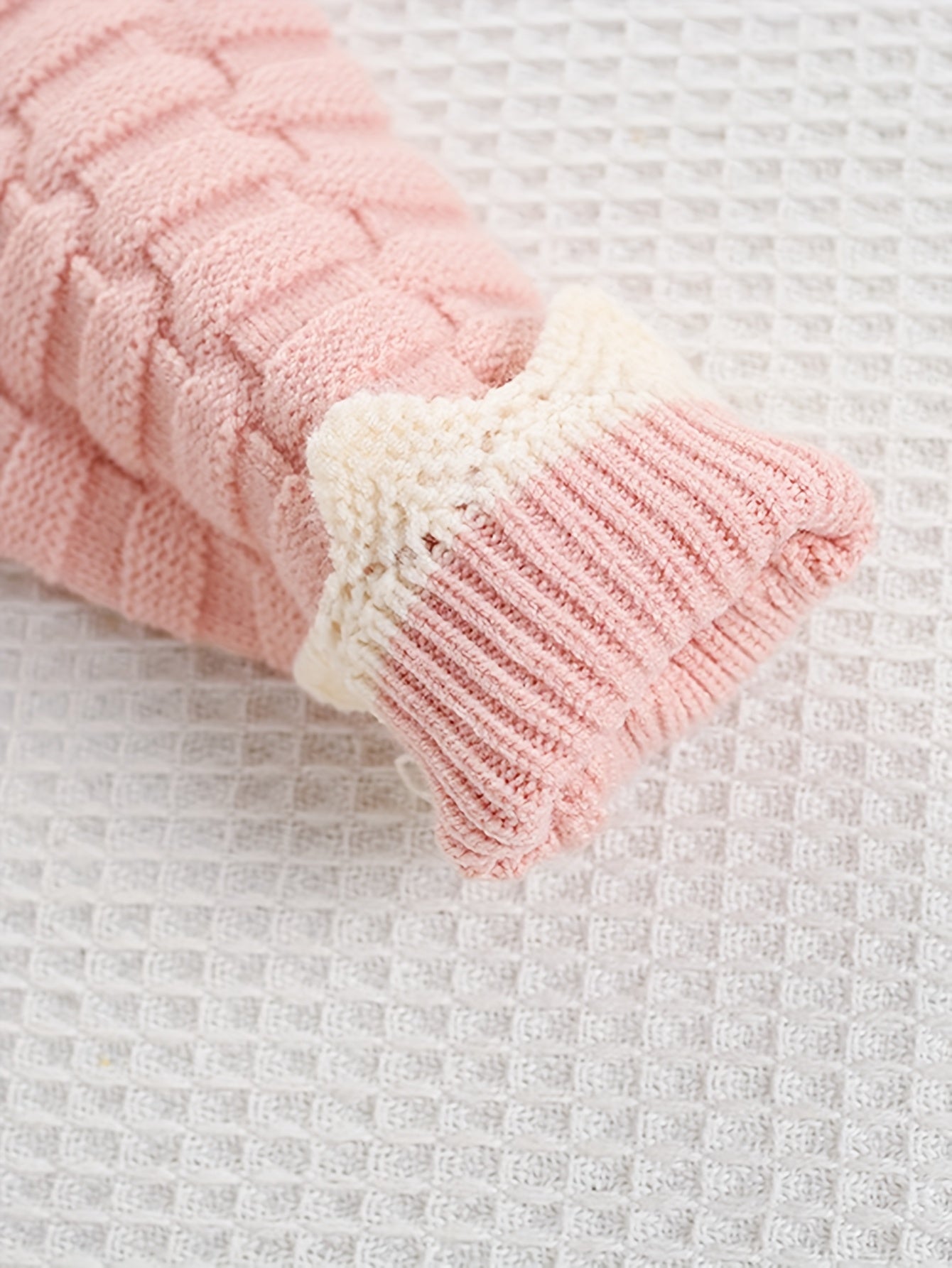 Girls' Fashion Casual Blend Knitted Set for Girls 3, Round Neck, Long Sleeves, Button Closure, Bunny Embellished Pink Sweater Pants Two-Piece Set, Elegant And Sweet, Suitable for Outdoor Activities, As a Gift for Kids