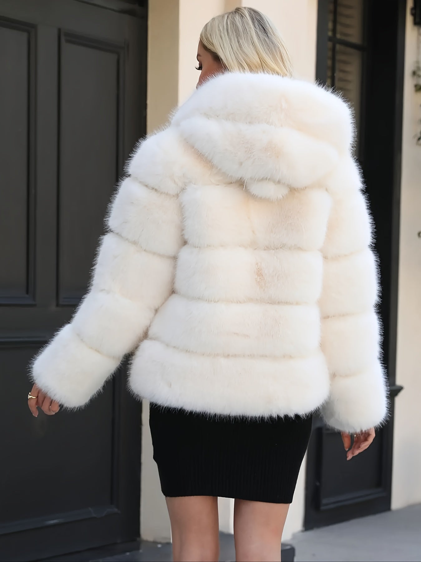 Women's Elegant White faux fur coat - Luxury Winter Outerwear with Single-Button Closure, Machine Washable Cold-Weather Jacket for Evening Events, Parties & Everyday - Chic Winter Coat for Women (Solid Color, O-Line Silhouett