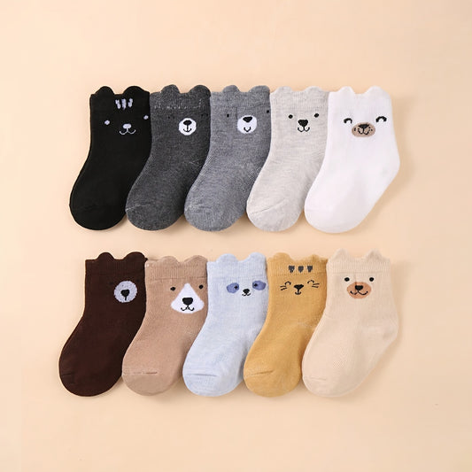 10 Pairs of Youngsters Cute Cartoon Animal Pattern Socks, Comfortable Youngsters Ankle Socks for All Seasons, 100% Polyester Knit Fabric, Machine Washable, Black/Gray/White/Brown/Beige/Yellow with Playful Bear, Bunny, and Cat