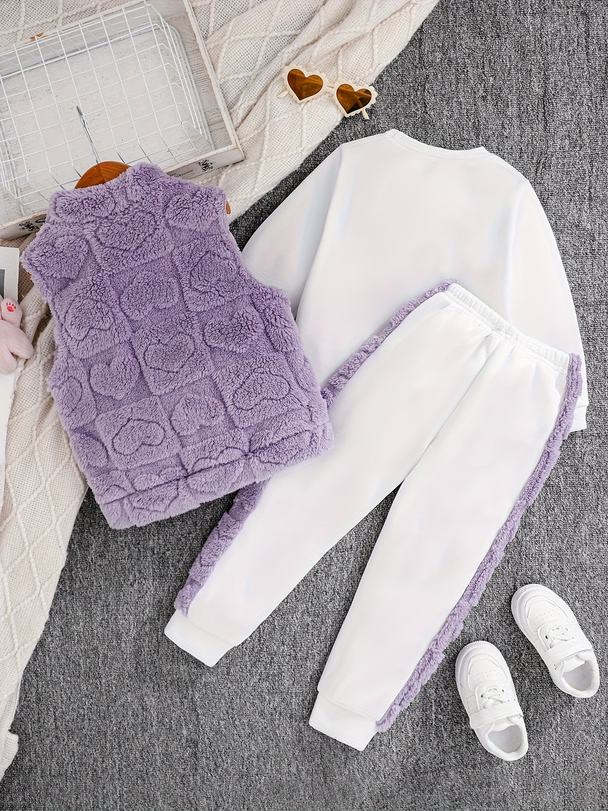 Girls 3-Piece Heart Pattern Fall/Winter Casual Set - ayq