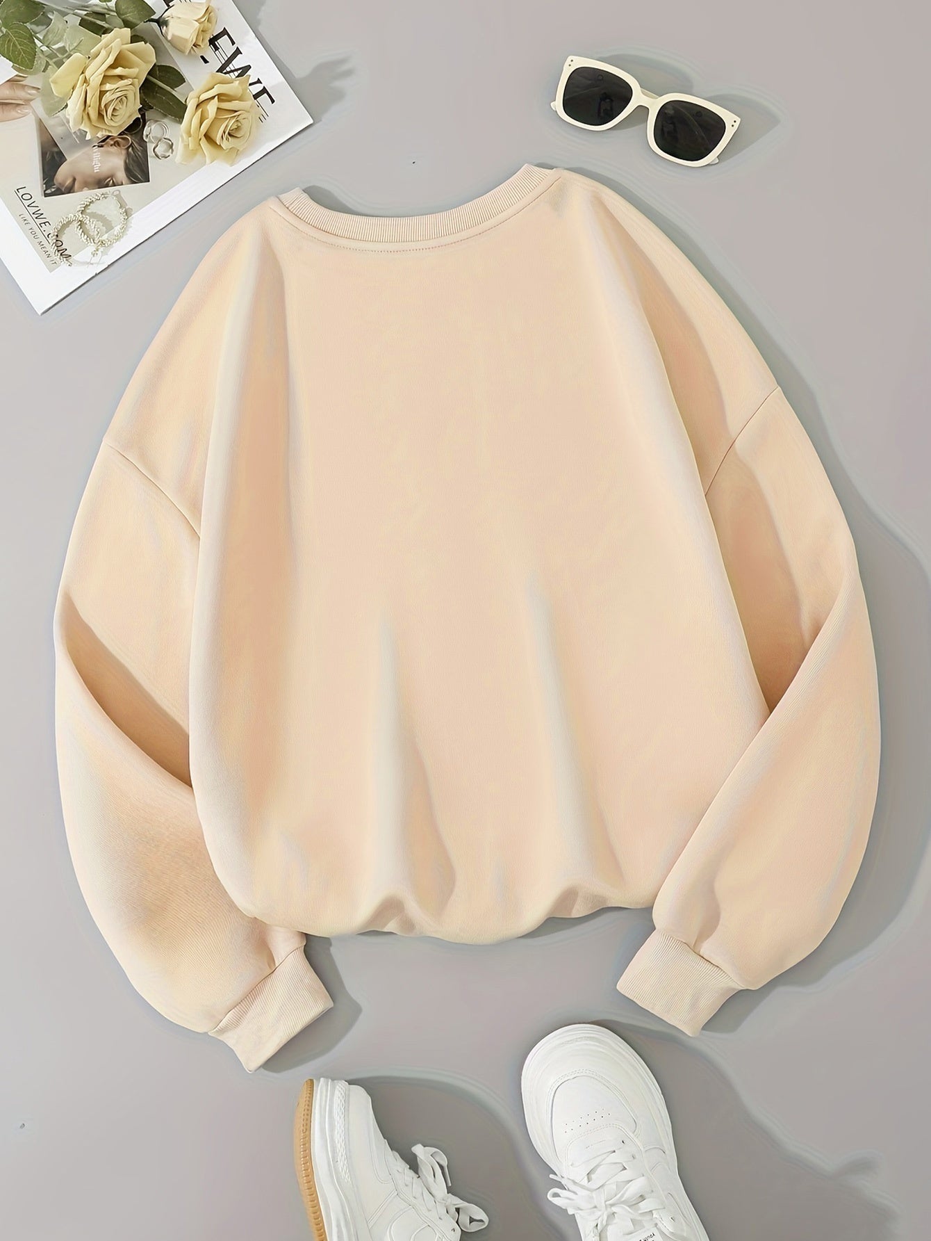 Women'S Christmas Letter Print Crew Neck Pullover Sweatshirt - Elegant Casual Long Sleeve Fleece-Lined Top with Festive Santa Hat & Star Design, All-Season Comfort for Holiday & Casual Attire, Christmas Sweatshirts, Seasonal