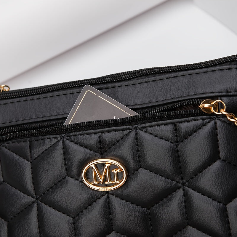 Կանացի կարված, մեծ տարողությամբ, ամենօրյա ուսի պայուսակ՝ ծոպավոր զարդարանքներով, բազմաթիվ կայծակաճարմանդներով և կարգավորվող ուսի գոտիով