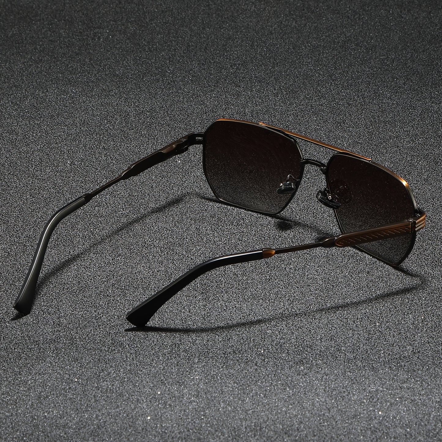 Men's Retro Oversized Polarized Sunglasses for Outdoor Sports