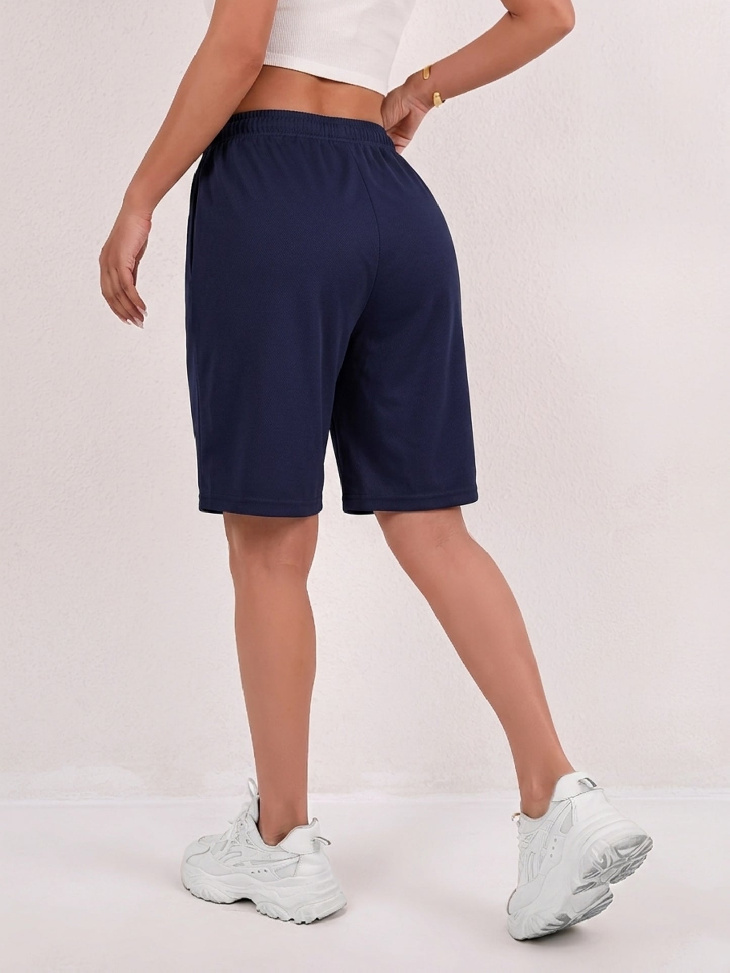 Women's Loose-Fit Quick-Dry Sports Shorts with Zipper Pockets