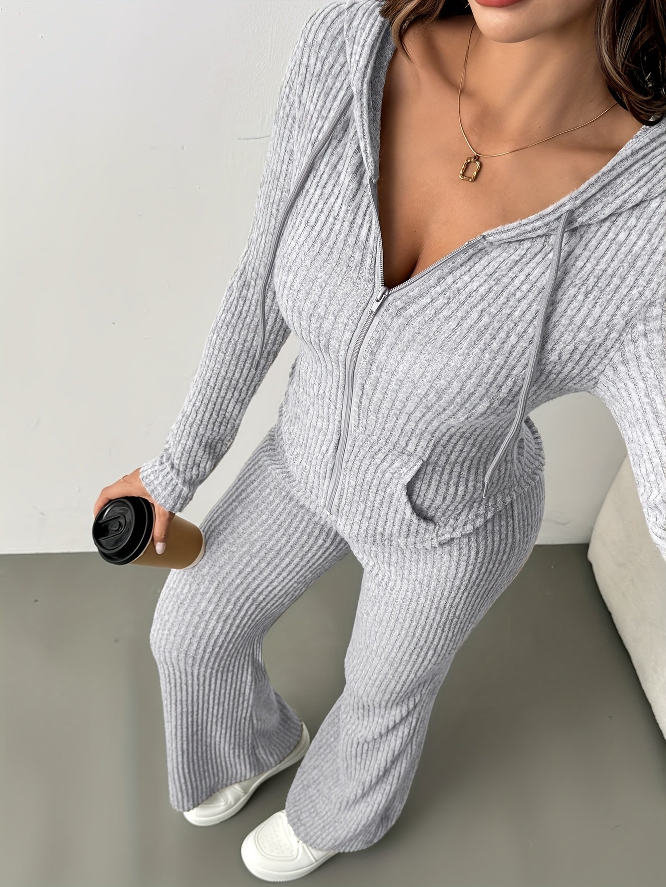 2pcs Women's Solid Color Hooded Zip-up Top and Casual Flared Pants Set - ayq