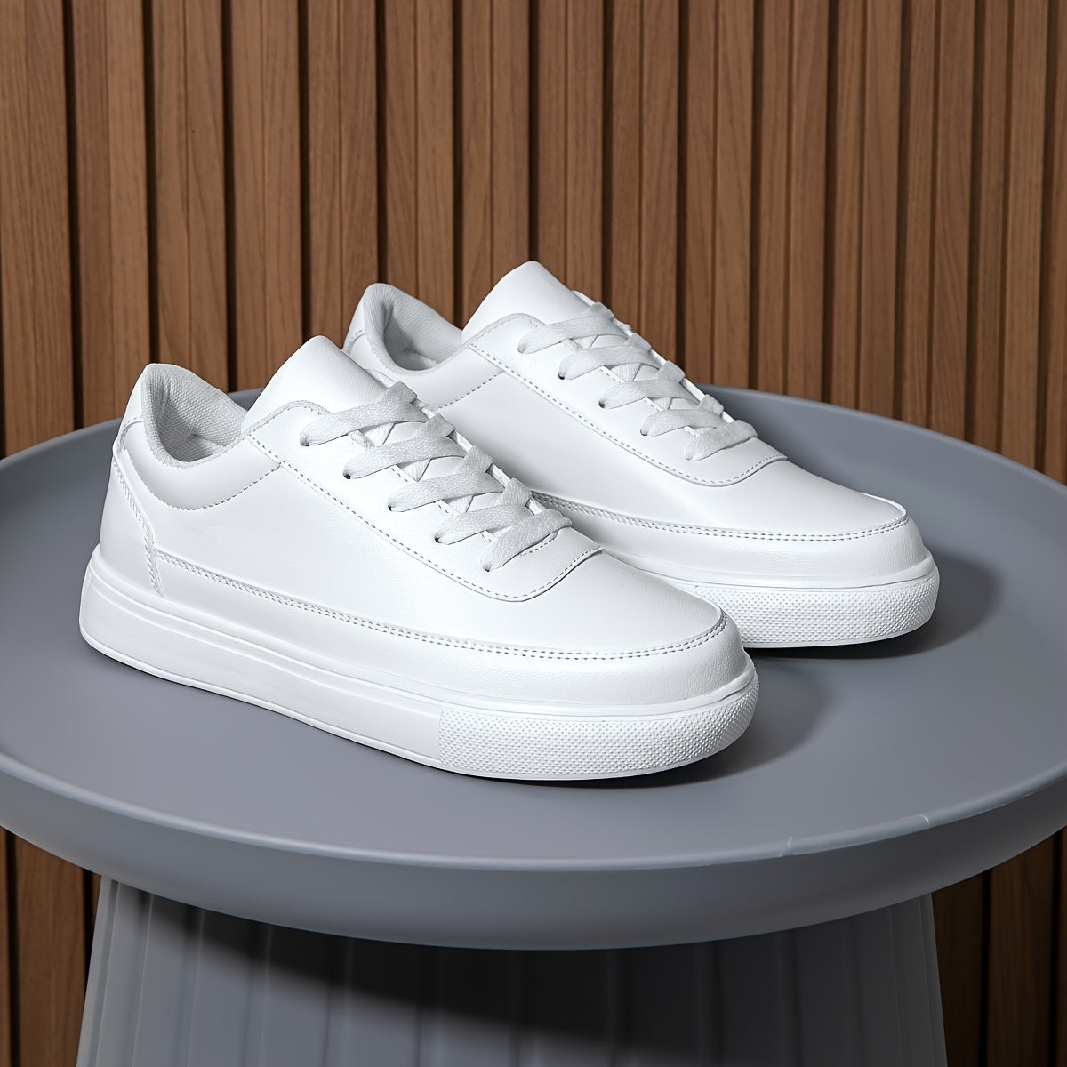 Men's Minimalist Lace-Up Skate Shoes Lightweight Everyday