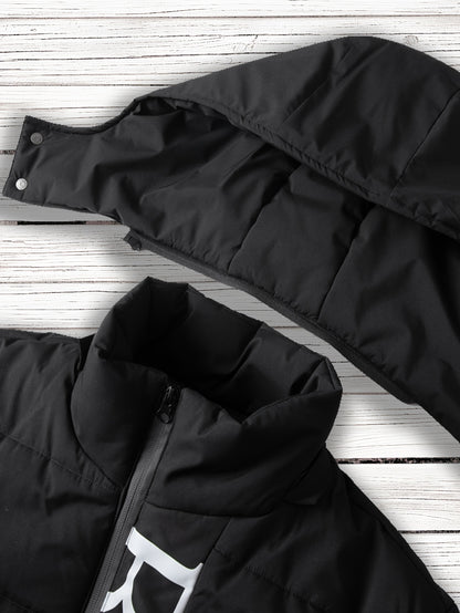 Կանացի առօրյա գլխարկով բաճկոն՝ համարձակ տառային նախշերով, հարմարավետ ձմեռային քամուց պաշտպանող վերարկու, 100% պոլիեսթերից կայծակաճարմանդով գրպաններով միջին երկարության բաճկոն, լվացքի մեքենայով լվացվող սառը եղանակի հագուստ - կատարյալ նվեր նրա համար