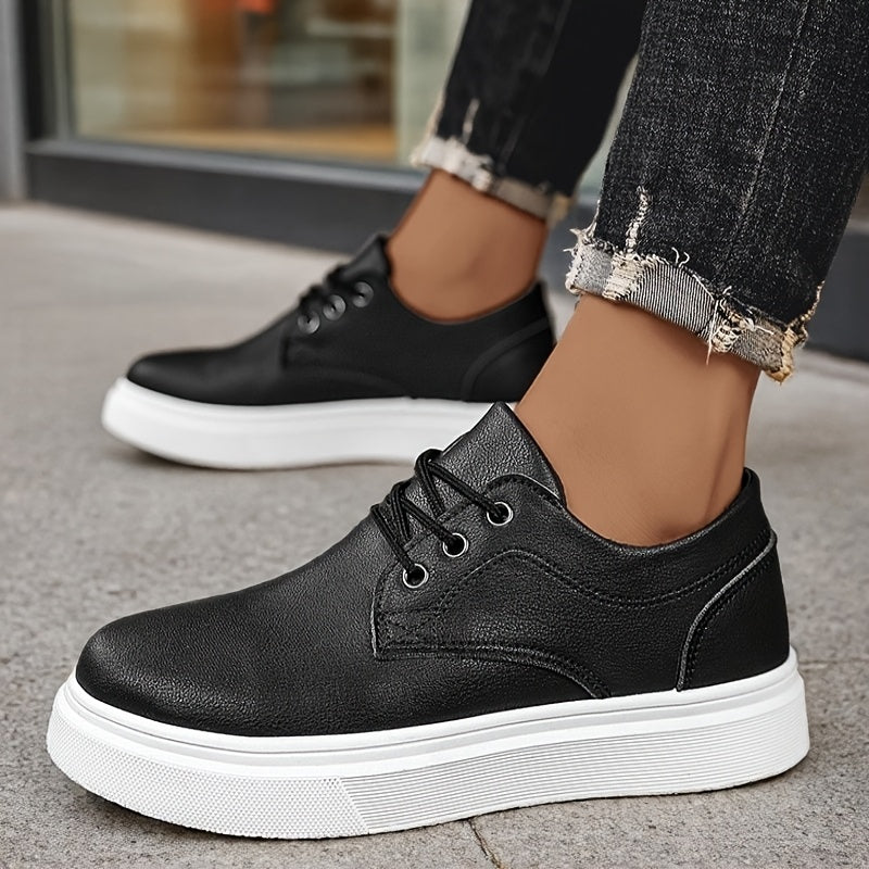 Plus Size Men's Low-Top Casual Athletic Shoes for All Seasons