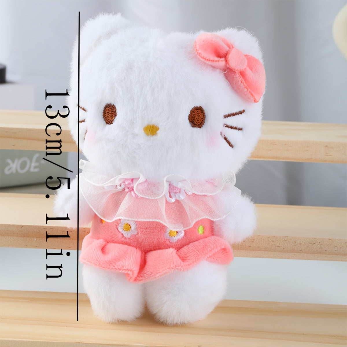 Sanrio Hello Kitty մանկական փափուկ խաղալիք կախազարդ ծաղկային զգեստով, տիկնիկի փափուկ խաղալիք բանալիի շղթա մեջքի պայուսակի կախազարդ, տիկնիկ աղջկա տոնական ծննդյան նվեր