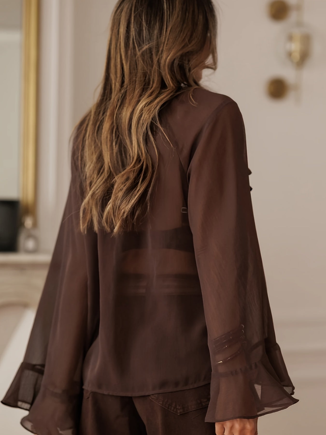 Elegant Women’s Ruffled Long Sleeve Shirt for Spring/Fall
