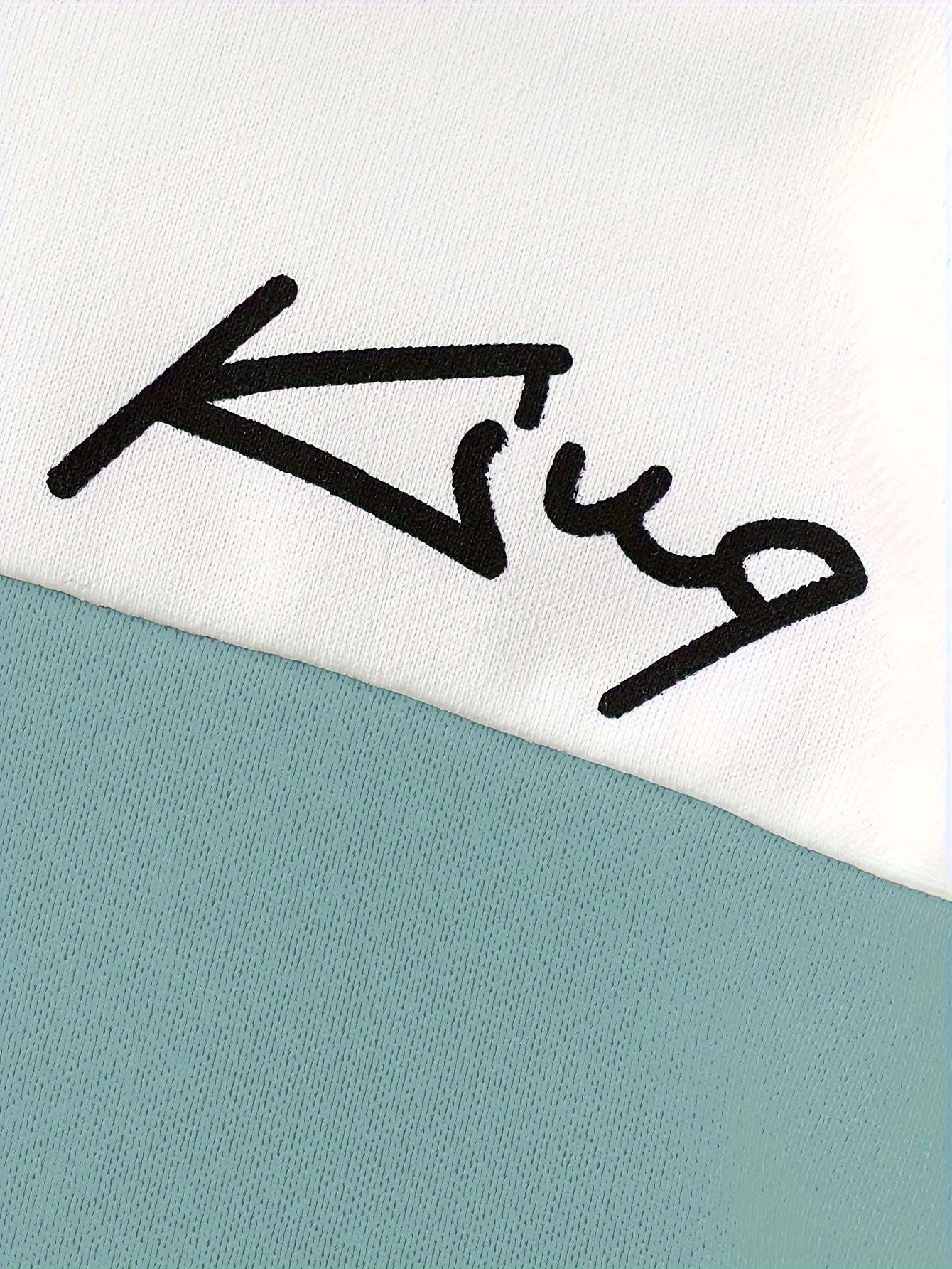 2 հատ տղայի «Թագավորական» նախշերով գլխարկով հանդերձանք, ոճային գունային բլոկներով կարված գլխարկի և տաբատի հավաքածու, մանկական հագուստ աշուն/ձմեռ բացօթյա հագուստի համար, որպես նվեր