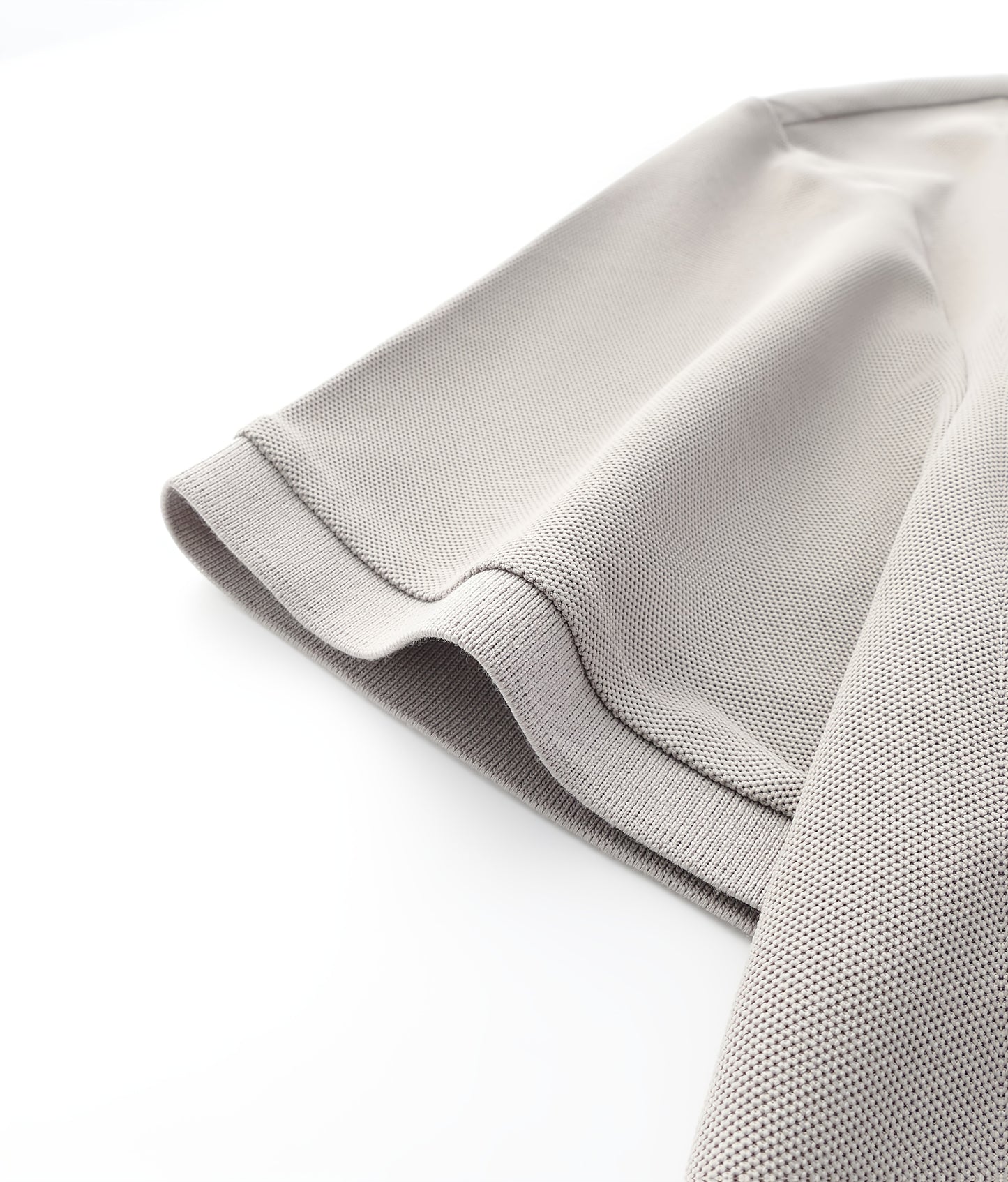 New Stylish Short-Sleeve Polo Shirt with a Zipper, a Breathable Business Fashion Tee, Featuring High-End Embroidery on The Sleeves And an Exquisite Design on The Back - ayq