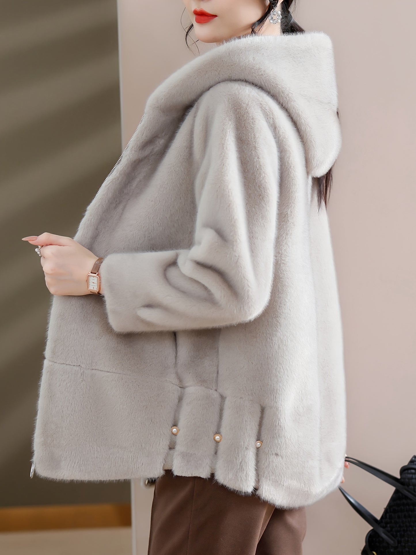 Women'S Winter Coat - Elegant Fur-like Exterior, Thick Insulated Cold Weather Jacket with Pockets, Sophisticated Outerwear for Everyday & Formal Events - Luxury Women'S Clothing (Non-Real Fur), Ladies Winter Coats, Seasonal F