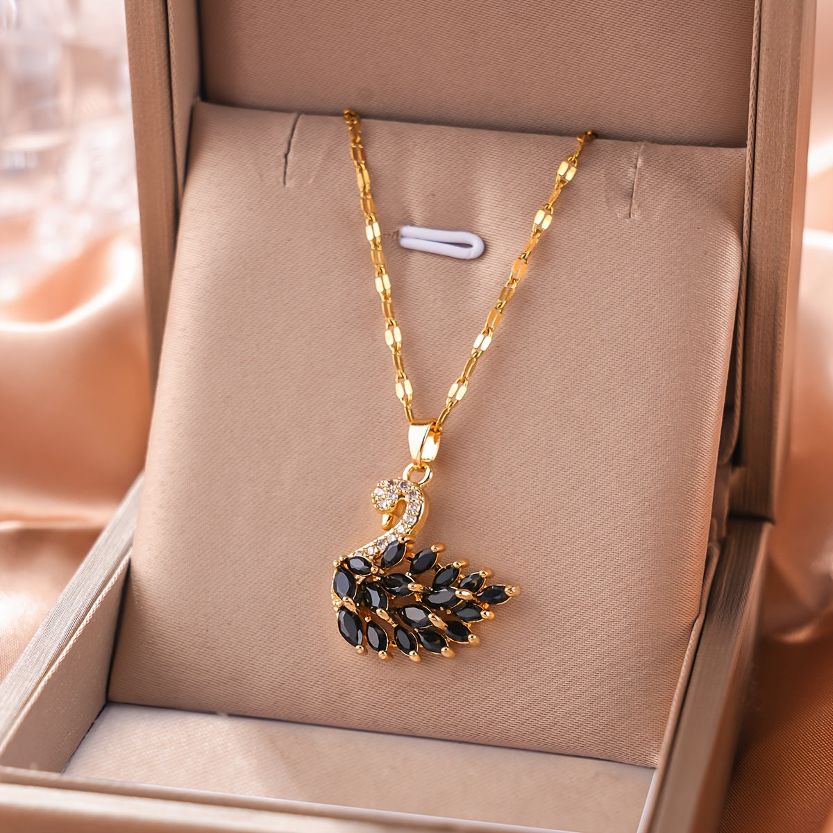 Elegant Swan Pendant Necklace with Cubic Zirconia for Women