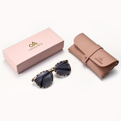 Women’s Oval Retro Leopard Print Lightweight Sunglasses