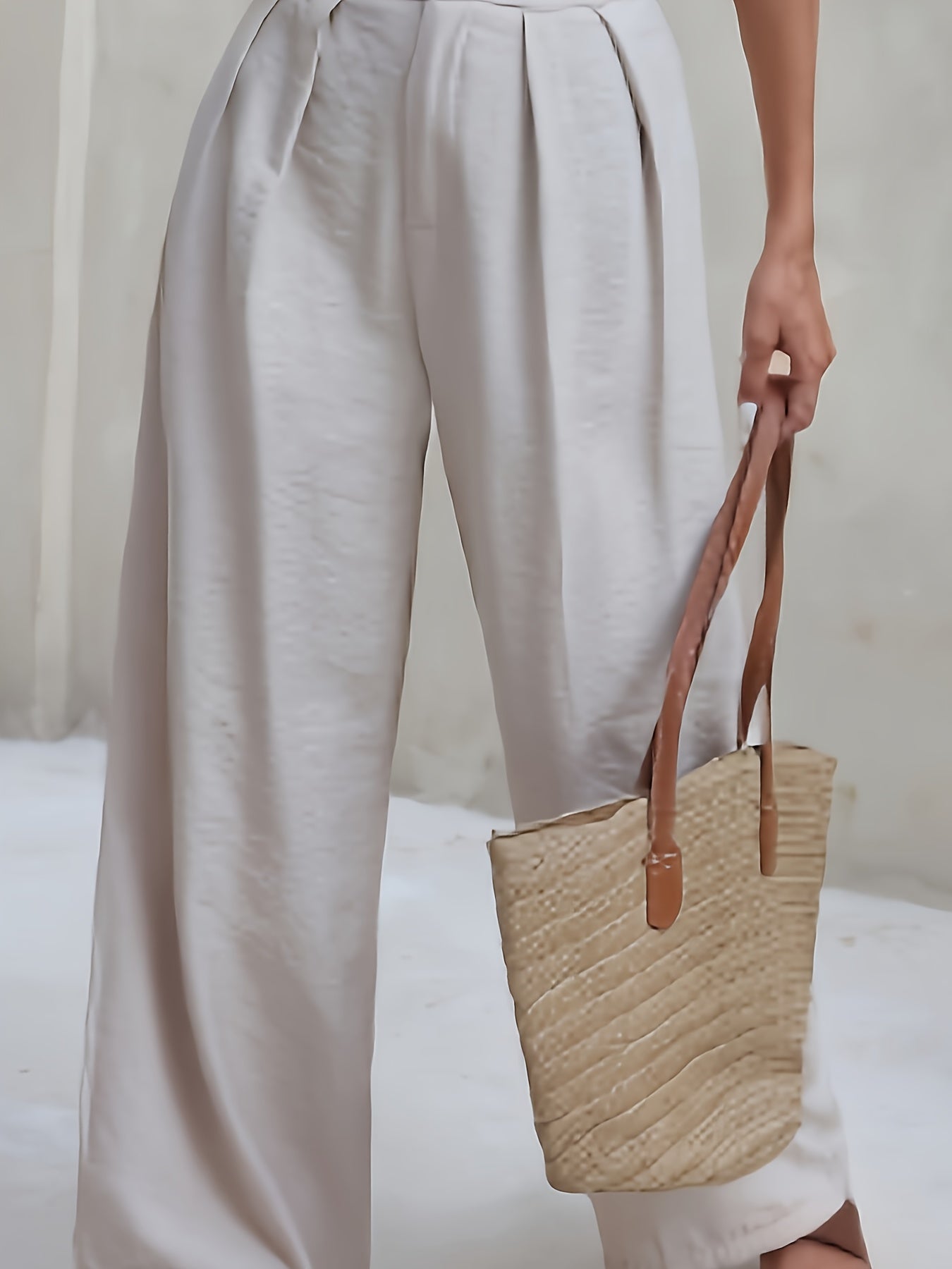 Casual Chic] Կանացի շիկ ֆրանսիական ոճի միագույն սև ծալքավոր տաբատ՝ բարձր գոտկատեղով, լայն ոտքով, պոլիեսթերով, լվացվող մեքենայում՝ կատարյալ արձակուրդի և ամենօրյա հագուստի համար, գեղեցիկ տաբատ