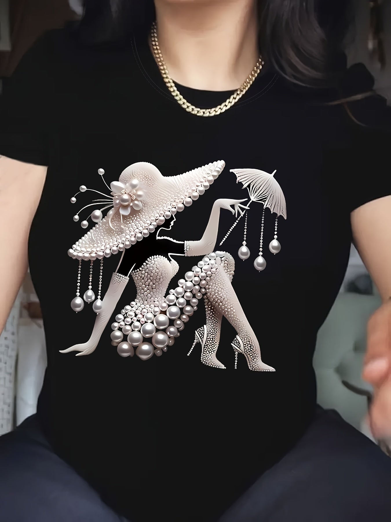 Women's Casual Geometric Pattern Cotton T-Shirt - Short Sleeve