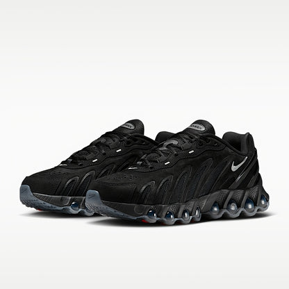 Nike Air Max DN8 Men's Low-Top Sneakers in Black/Grey