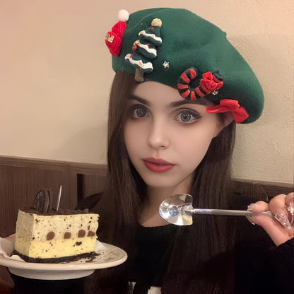 Women's Red Christmas Beret Hat with 3D Christmas Tree Decorations - Elastic Drawstring Closure, Lightweight Warm Winter Hat for Holiday Parties, Photo Shoots, Valentine's & New Year's Eve - Festive Movie-Inspired Fashion Acc