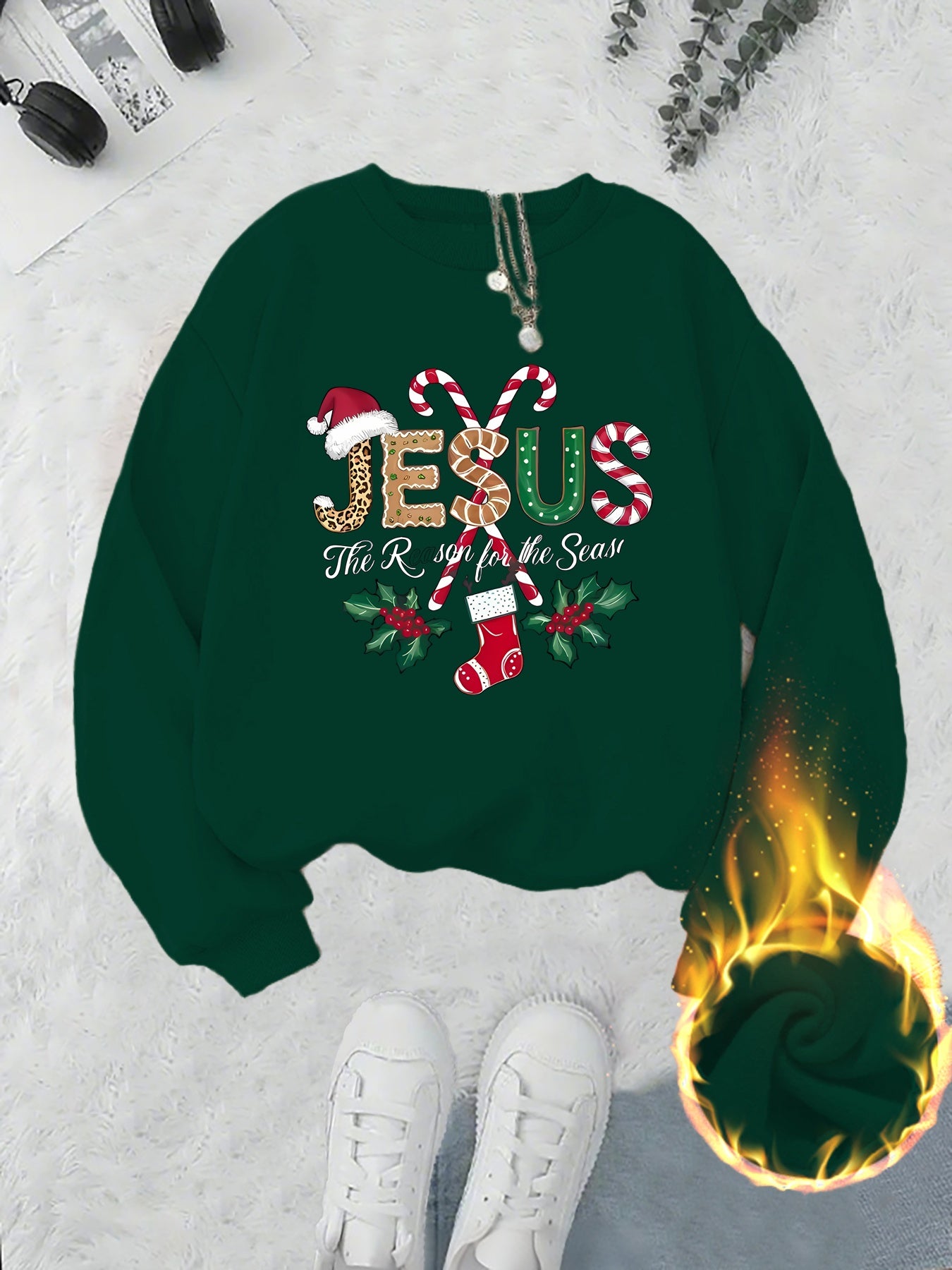 Women's Fleece-Lined Round Neck Pullover Sweatshirt - "JESUS" Christmas Print, Comfortable Loose Fit for All Seasons, Festive Holiday Design Casual Top